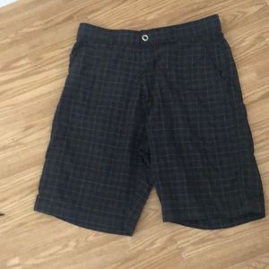 Billabong gray plaid shorts Size 34